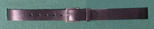 1 1/4" plain leather belt with buckle