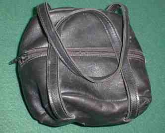 Bocce balls (4) case in genuine leather with zip